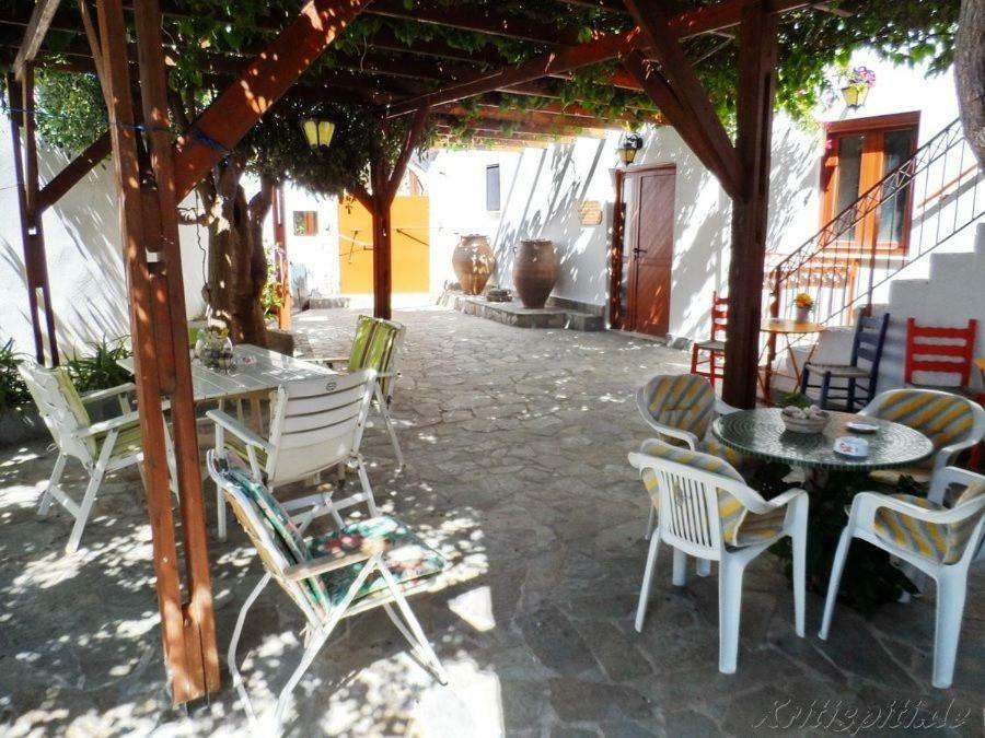 Villa Liolio'S Manor Agalianos Exterior foto